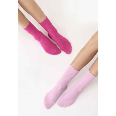 Lot Chaussettes Fluid Glossy marque OROBLU