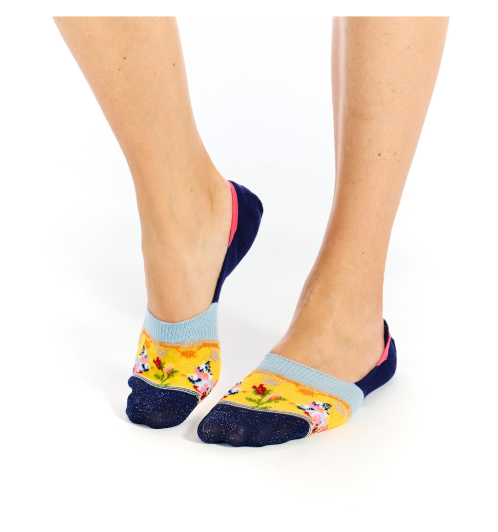 Protèges-pieds Birdy, jaunes, en coton, oiseaux, fleurs, talons et pointes noires.