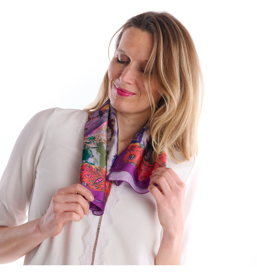 Foulard DUB & DRINO, violet, planète, enluminure médiéval