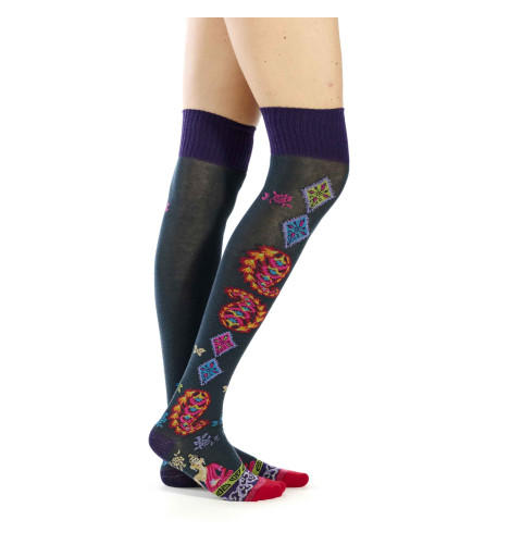 Jambières vertes avec bord-côte violet et motifs hindous colorés représentant Shiva.