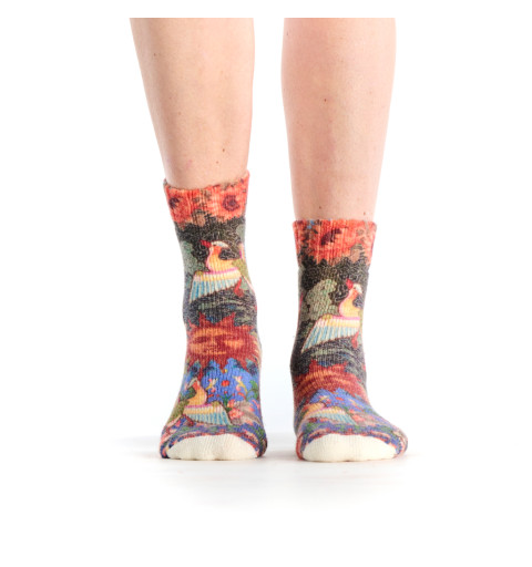 Mi-chaussettes bouclettes imprimées Soleil, Dub & Drino. Motifs d’oiseaux, tournesols et chat sur fond japonisant.