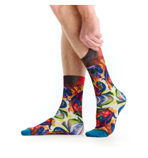 Chaussettes Fantastic Composition, Ruban Rouge. Colorées, inspirées du style expressionniste de Witkiewicz.
