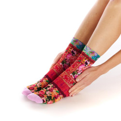 Chaussettes imprimées bambou Dub & Drino Lhassa rouge rose vert motifs floraux et ornementaux