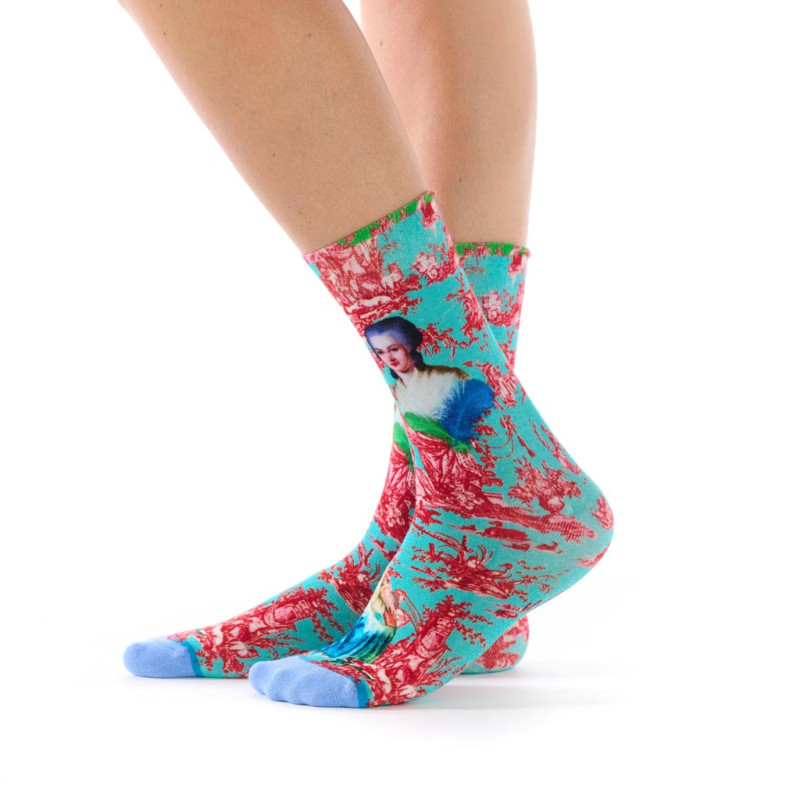 Ruban Rouge, femme, chaussettes bambou, turquoise, motif Olympe de Gouges et toile de Jouy rouge, collection Panthéon