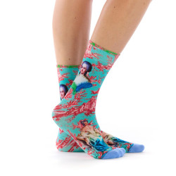 Ruban Rouge, femme, chaussettes bambou, turquoise, motif Olympe de Gouges et toile de Jouy rouge, collection Panthéon