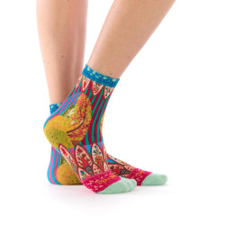 Socquettes bambou Floraison Dub & Drino, rose turquoise vert jaune, motif femme fleurs rayures.