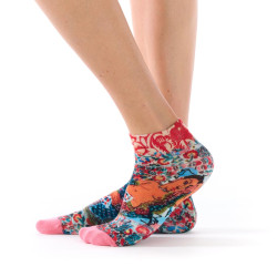 Ruban Rouge, Femme indienne, socquettes ultra-courtes femme, viscose de bambou, rose turquoise rouge, motif figuratif et floral.