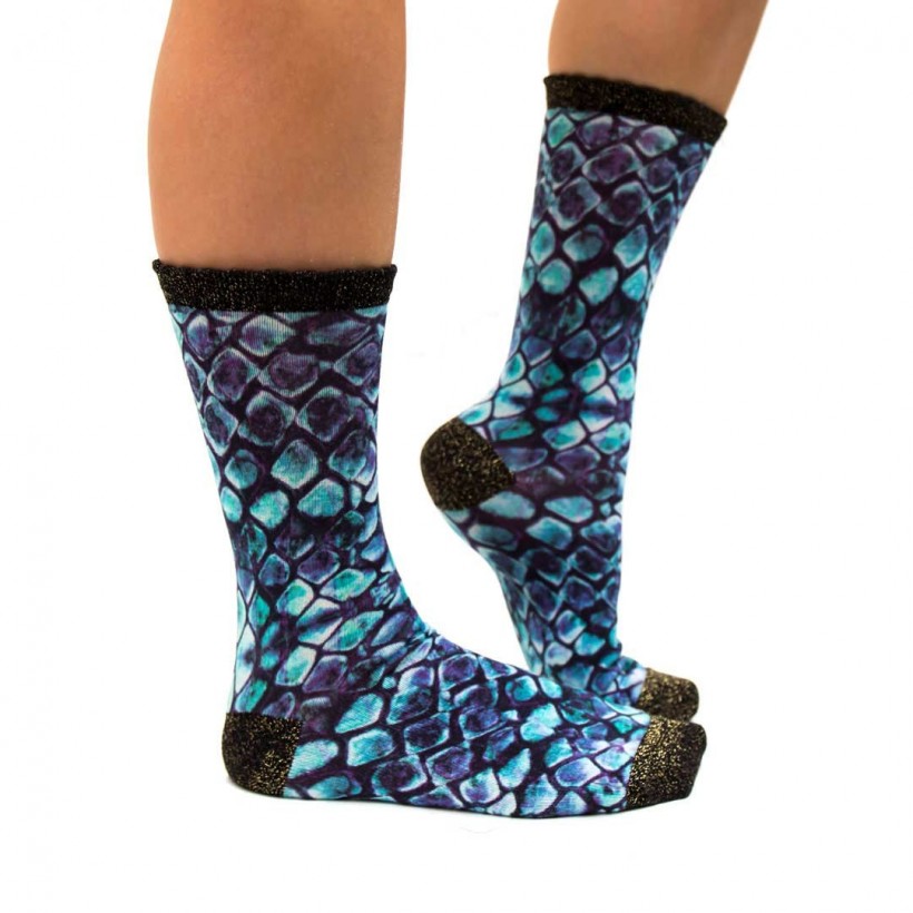 deux chaussettes imprimées écailles deux chaussettes imprimées écailles