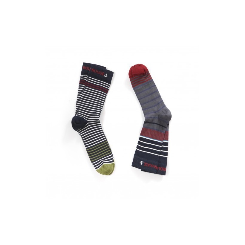 deux chaussettes ruban rouge deux chaussettes ruban rouge