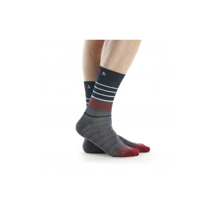 deux chaussettes homme marin