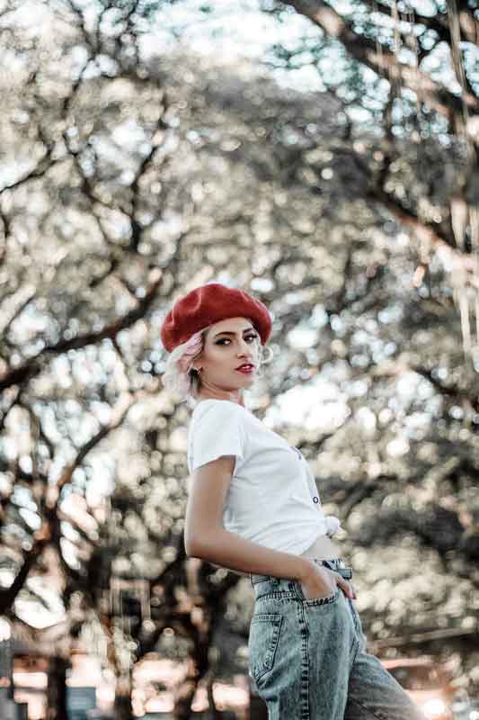 femme en campagne